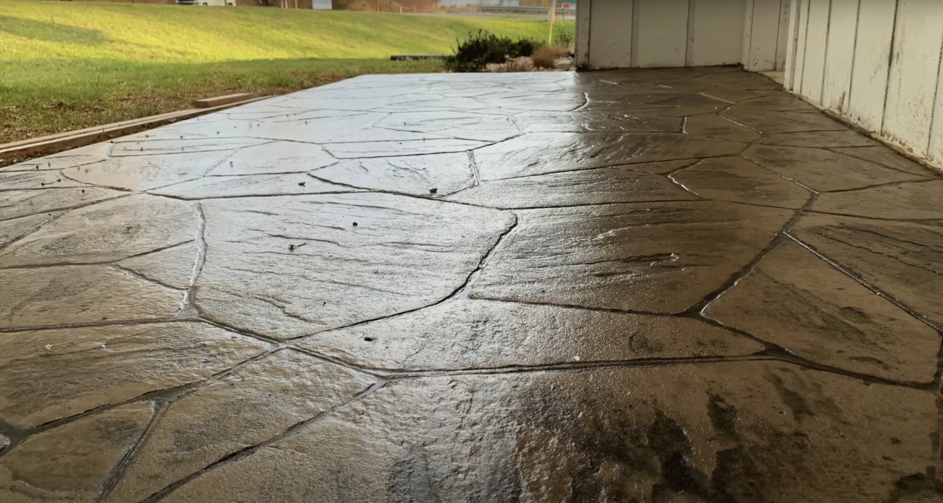 Stamped decorative concrete patio with natural stone pattern